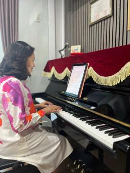 Touch Piano - Awaken emotions, nurture passion - 2