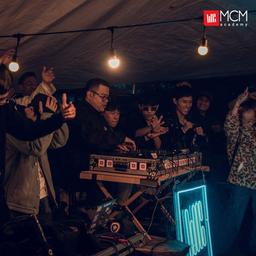 Become the leader of a music party with a DJ course from MCMA! - 6