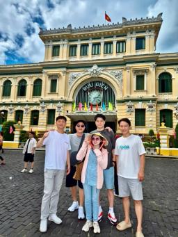 TOURIST GUIDE WHO SPEAKS KOREAN IN HO CHI MINH CITY - 1