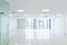 Office for rent 105m2 in Tan Son Nhat airport area - Best price in the area - 4