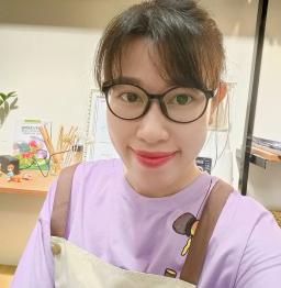 NURSING SERVICE IN DISTRICT 7 - MS. LÊ HOÀN TRANG - 0