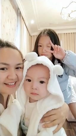 NANNY SERVICE 14 YEARS OF EXPERIENCE - MS. TRAN THUY VAN - 1