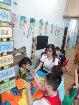 PART-TIME EVENING NANNY SERVICE - SUPPORT SOLUTION FOR CHILDCARE AFTER WORK - 0
