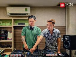 Become the leader of a music party with a DJ course from MCMA! - 5