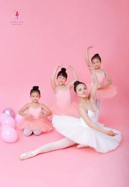 Develop soft skills and comprehensive physical with Ballet for kids 3 - 9 years - 2