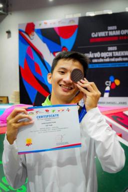 REAL EAGLE TAEKWONDO CLUB - 1