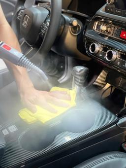 Professional Car Care Service - 1