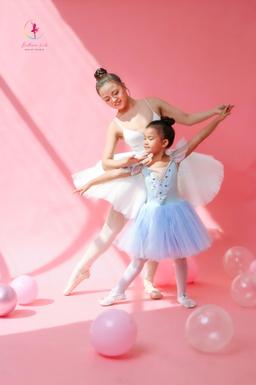 Develop soft skills and comprehensive physical with Ballet for kids 3 - 9 years - 1